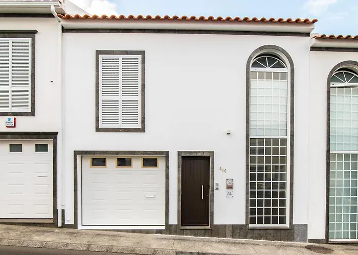 Casa Cecilia Meireles Holiday home Ponta Delgada (Sao Miguel)